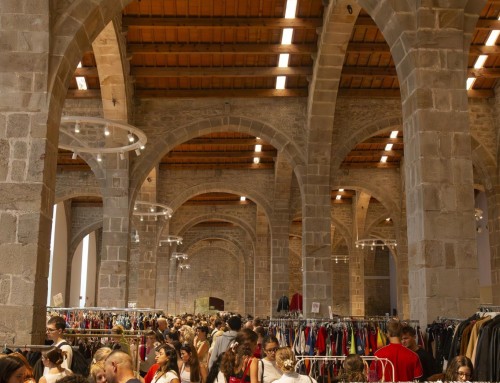 Exitazo en Flea World